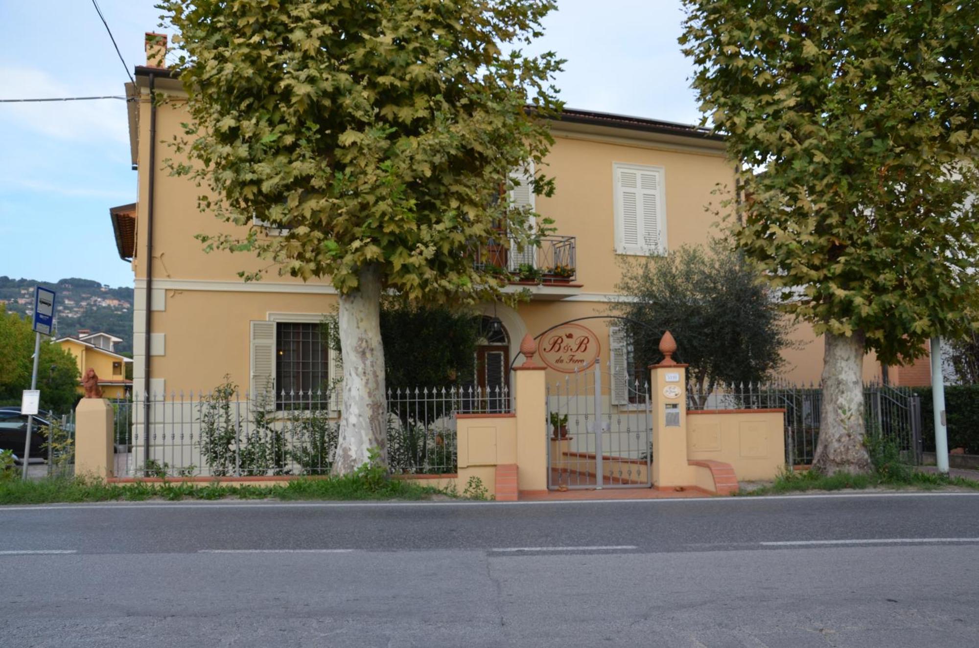 B & B Da Ferro Massarosa Kültér fotó