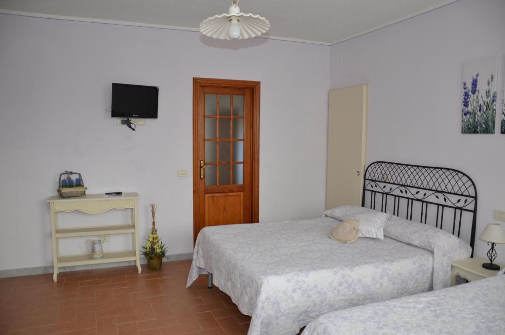 B & B Da Ferro Massarosa Szoba fotó