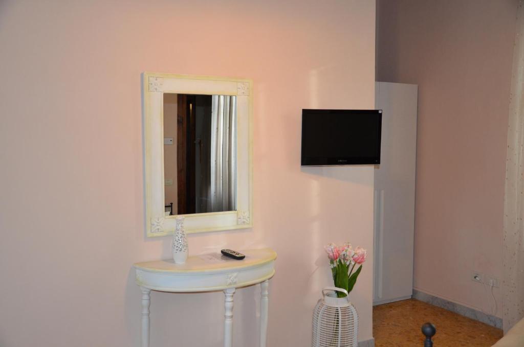 B & B Da Ferro Massarosa Szoba fotó